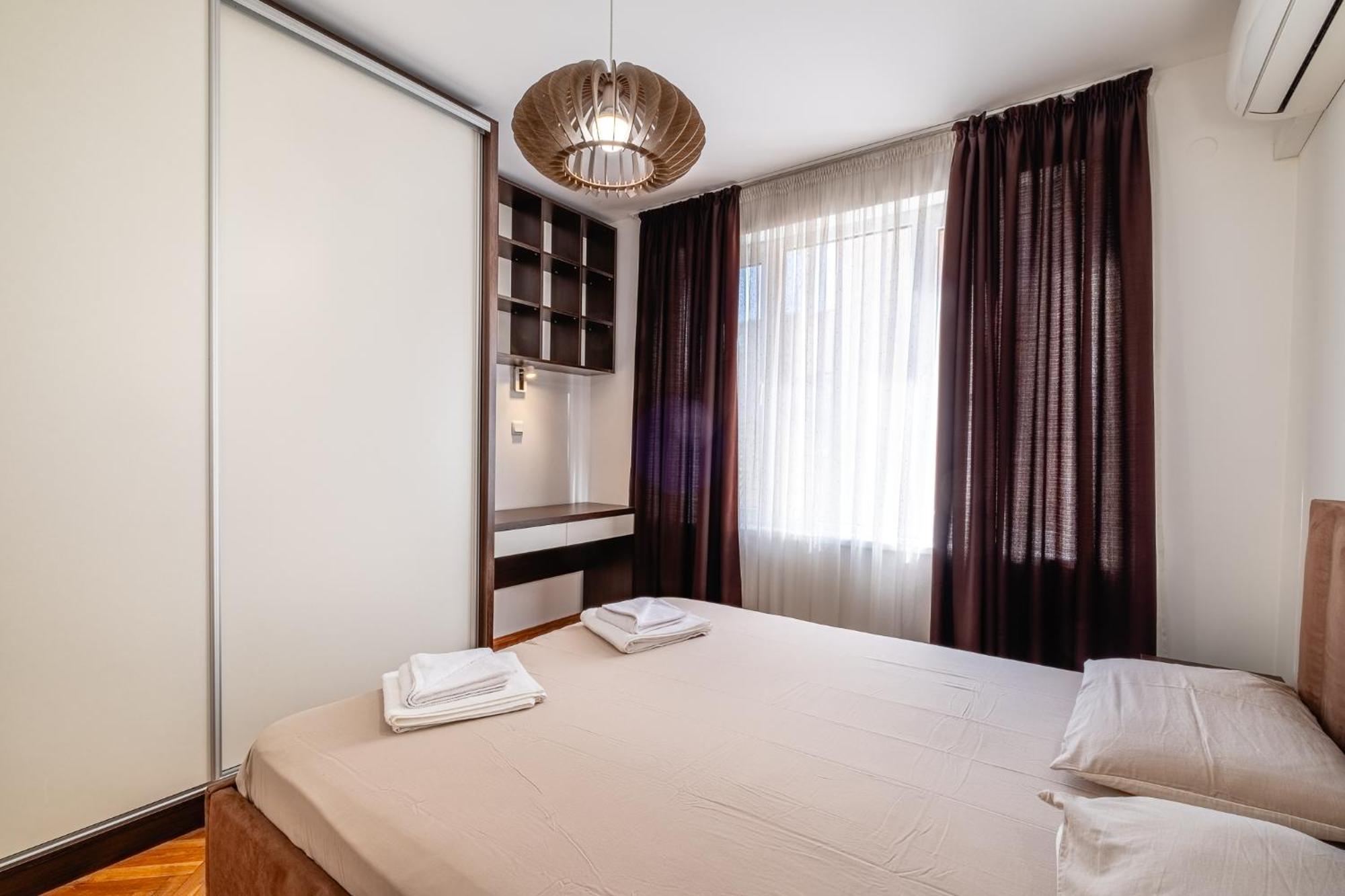 Seaside Serenity Charming Apartment By Sea Garden Varna Exterior foto