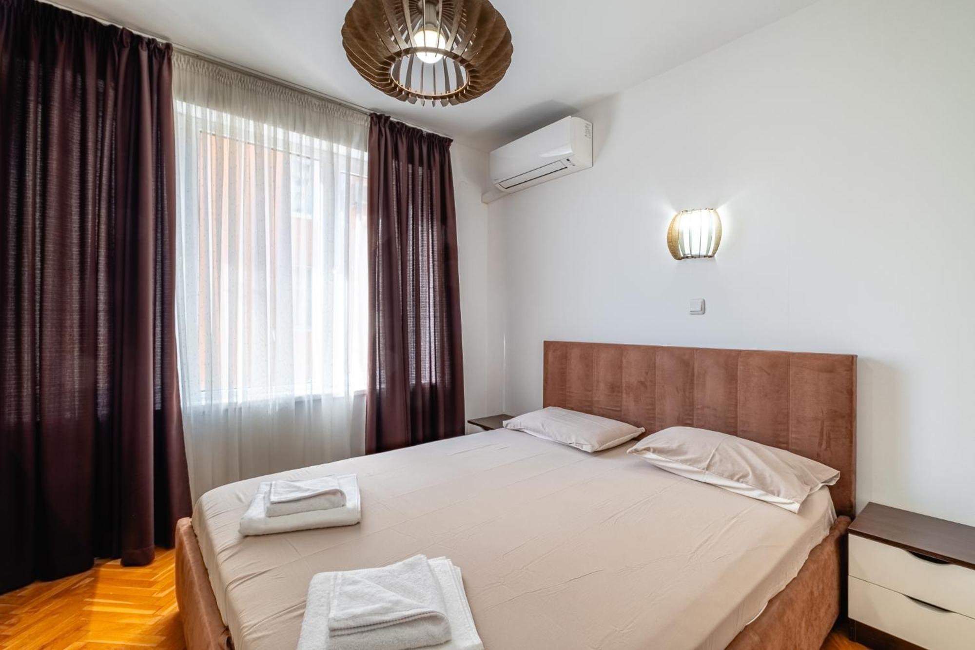 Seaside Serenity Charming Apartment By Sea Garden Varna Exterior foto