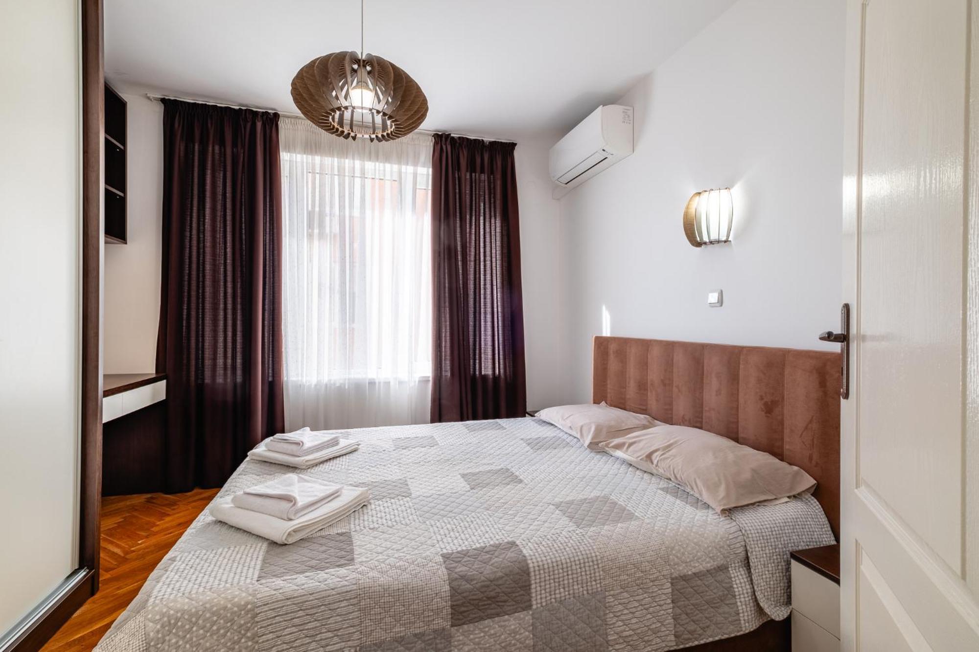Seaside Serenity Charming Apartment By Sea Garden Varna Exterior foto